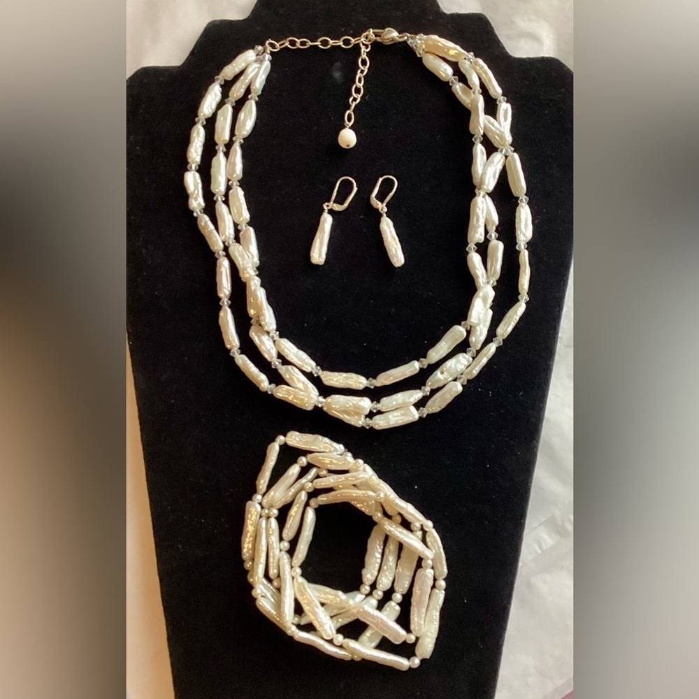8 Piece Set ❣️925 Real Pearls Baroque 8 Piece Pearl Set❣️EUC Sterling Silver